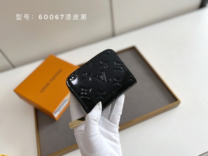 Louis Vuitton ZIPPY COIN PURSE
