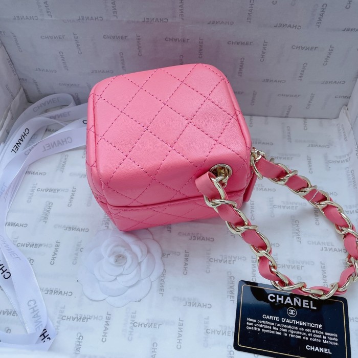 chanel218PYD091