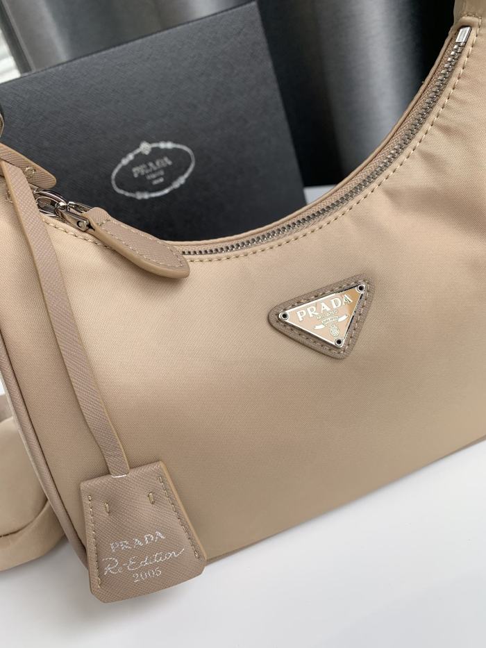 Prada Re-Edition 2005 Re-Nylon bag