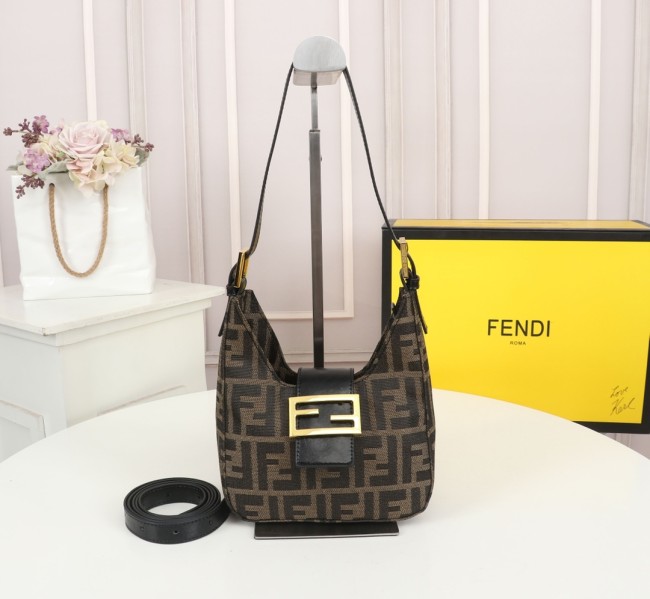 Fendi161JQE041