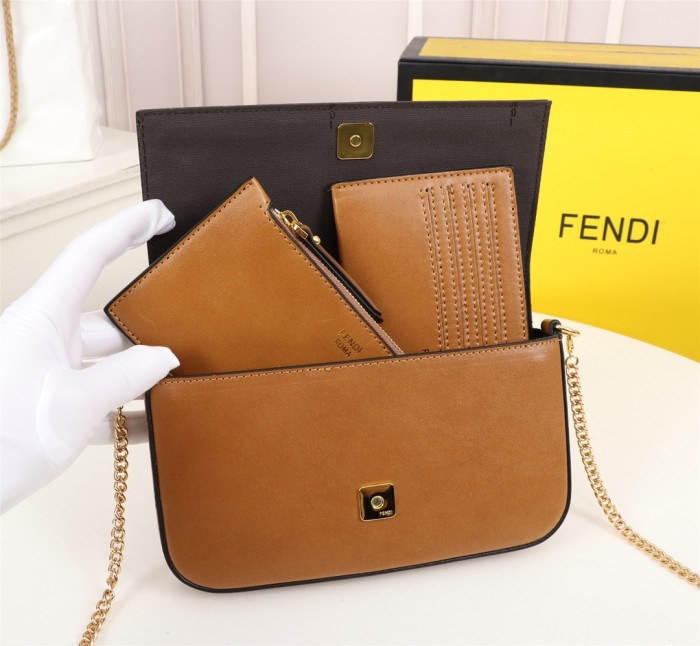 Fendi80020JQE011