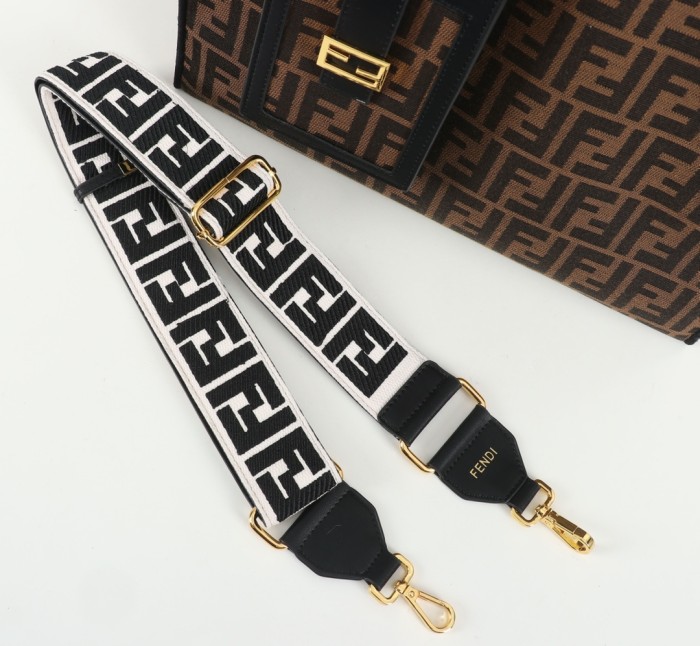 Fendi2015JQE052