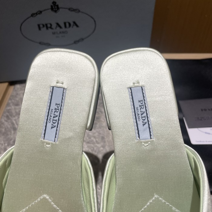 Prada shoes flat bottom 1.5CM sandal 005