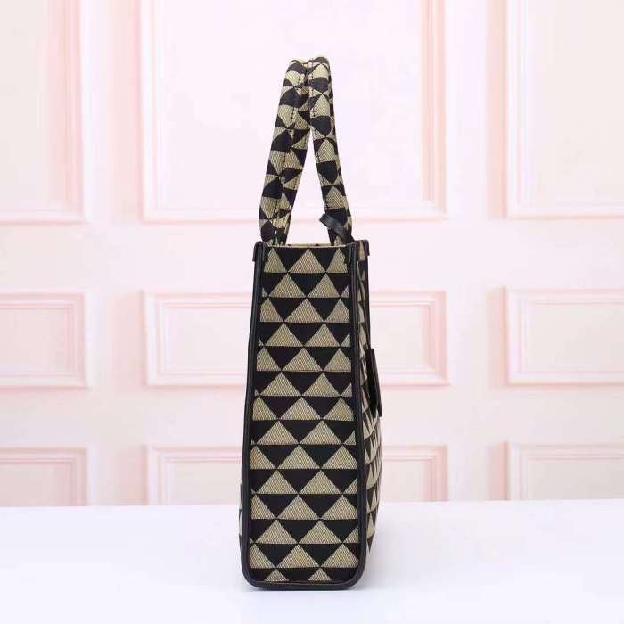 Prada1356 1355 1354HMF