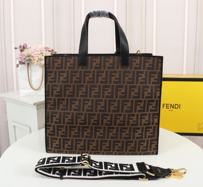 Fendi2015JQE052