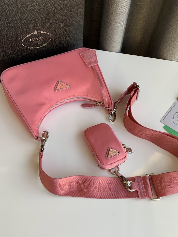 Prada Re-Edition 2005 Re-Nylon bag