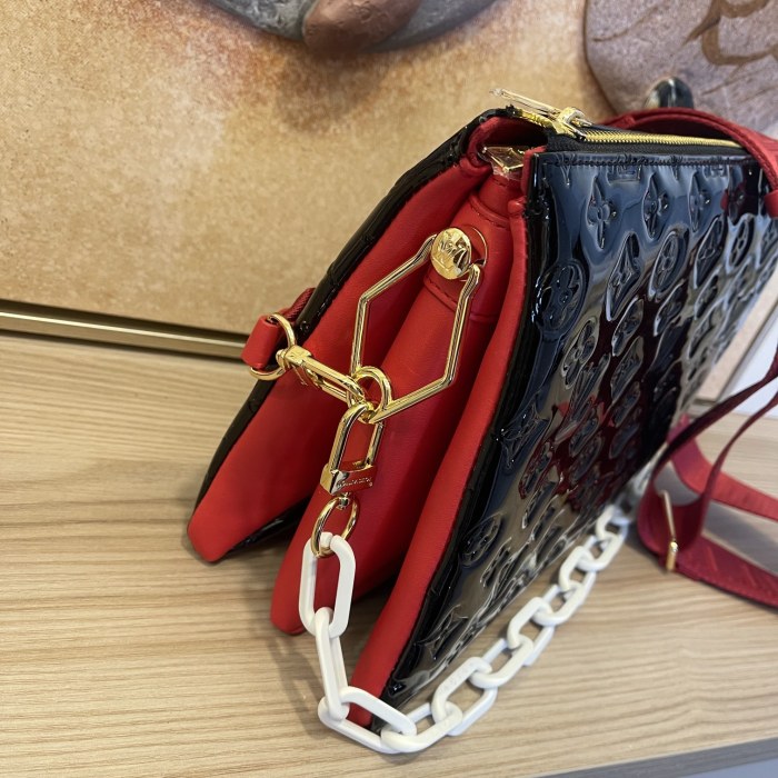 Louis Vuitton COUSSIN PM