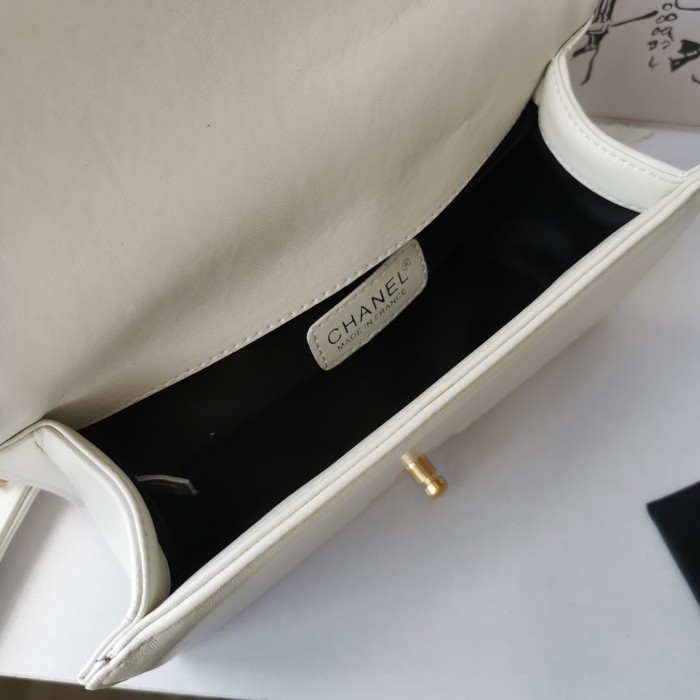chanel6708PYD042