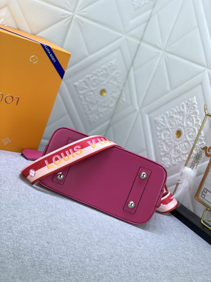 Louis Vuitton ALMA BB