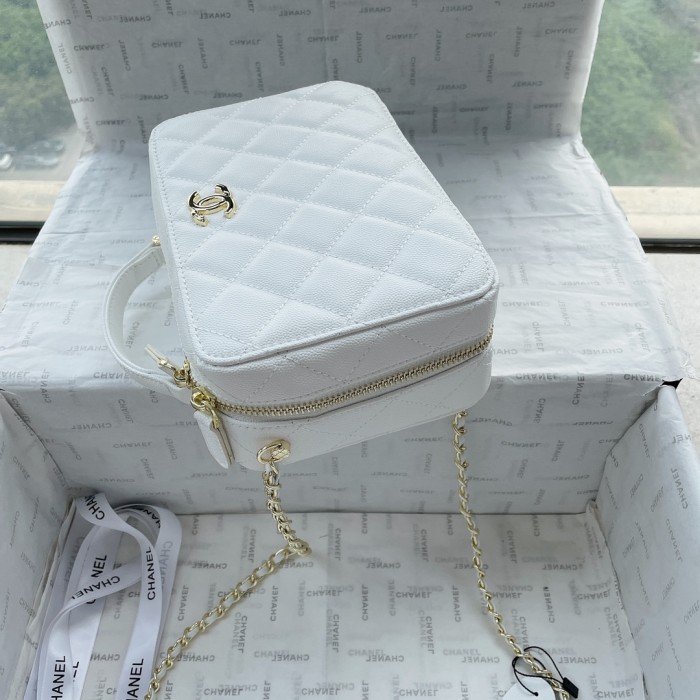 chanel1059PYD012