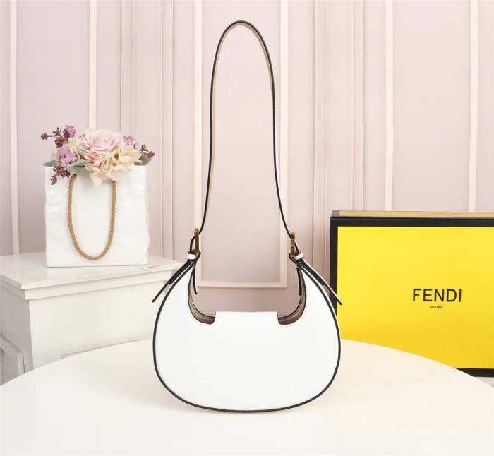 FENDI2123JQE