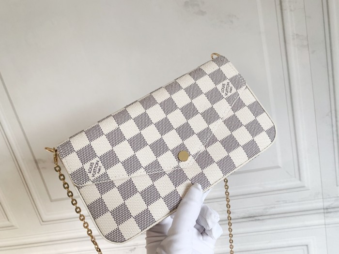 Louis Vuitton FÉLICIE POCHETTE