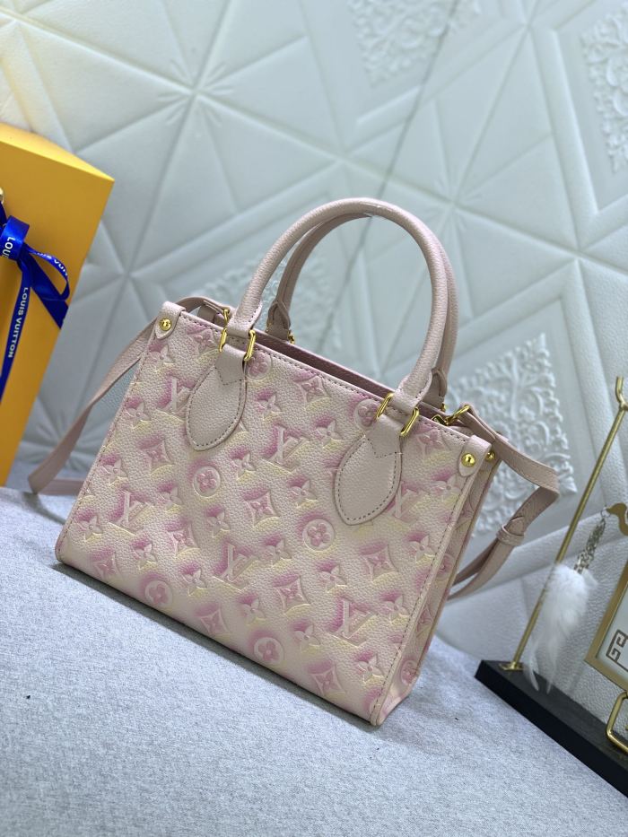 Louis Vuitton ONTHEGO PM MM