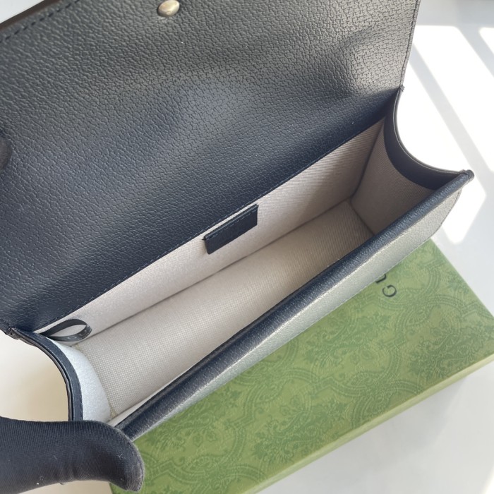 Gucci499623LM031