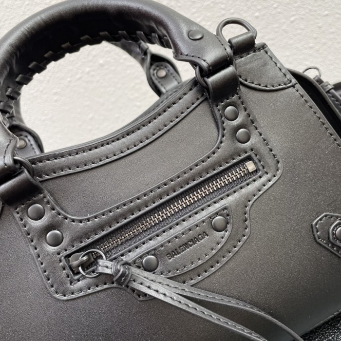 Balenciaga NEO CLASSIC MINI HANDBAG