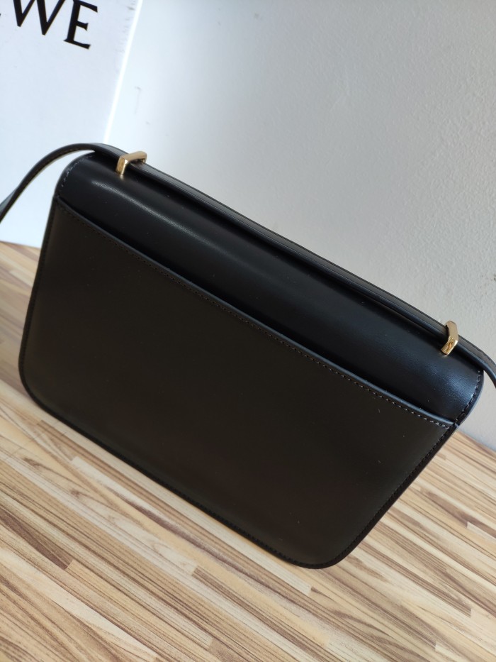 Loewe001 22PJ012 022