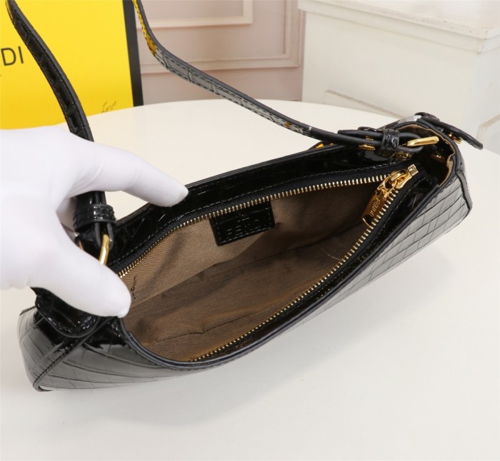 Fendi6875JQE061