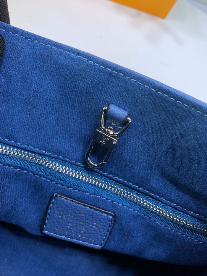 Louis Vuitton ONTHEGO PM MM