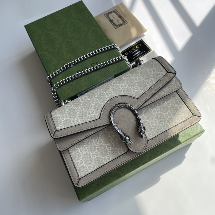 Gucci499623LM031