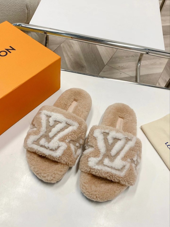 Louis Vuitton PASEO FLAT shoes LV003