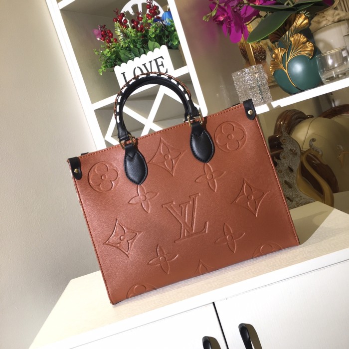 LVM58522MQ091 Leopard print