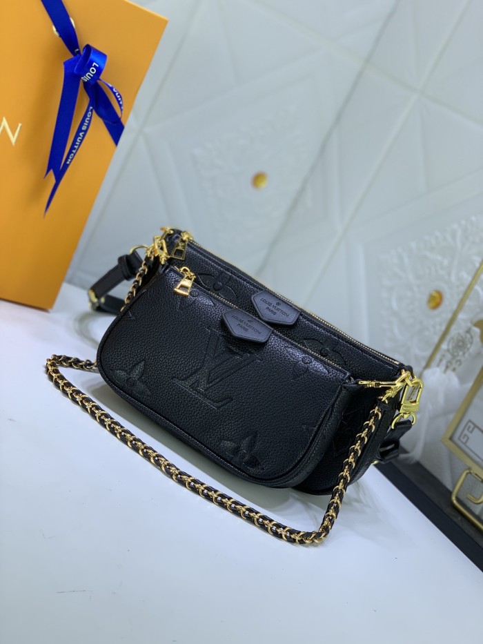 Louis Vuitton MULTI POCHETTE ACCESSOIRES