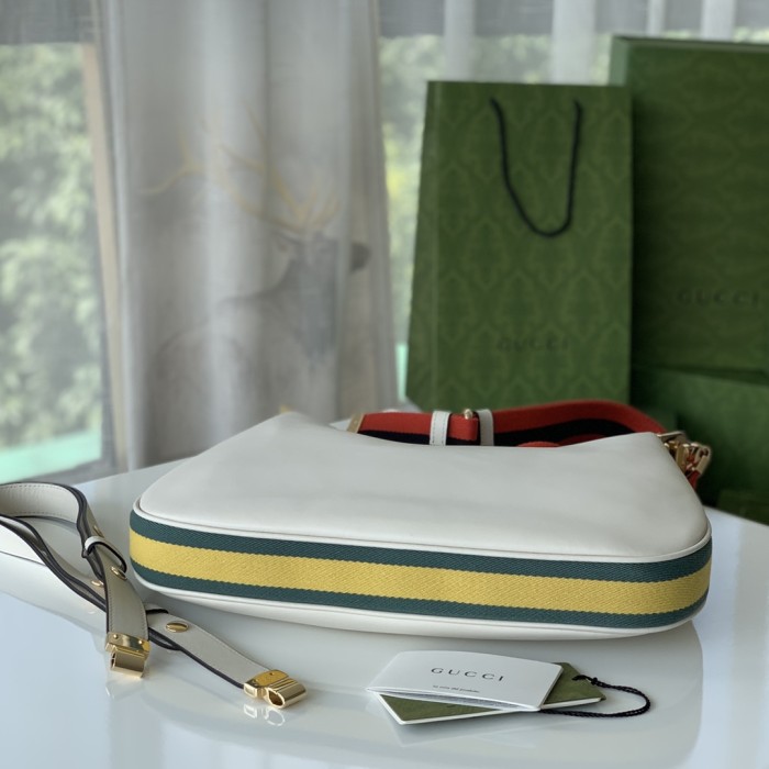 Gucci702823smile002