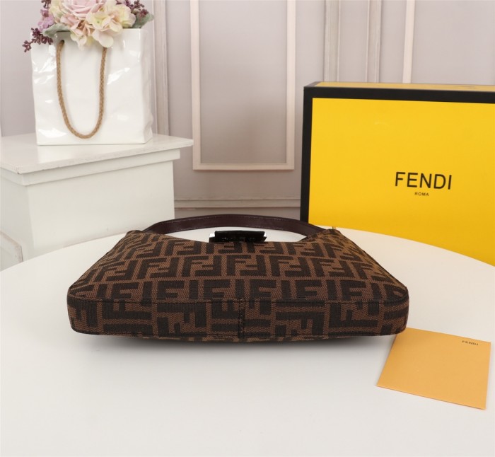 FendiF128JQE081
