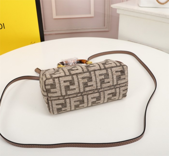 Fendi8839JQE051