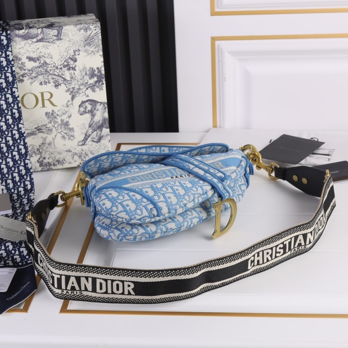 Dior5501XB032