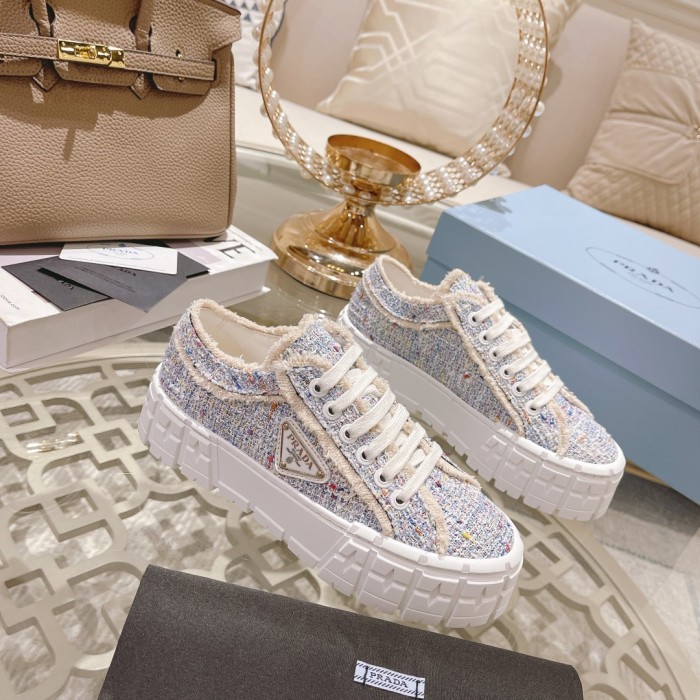 Prada shoes PD003