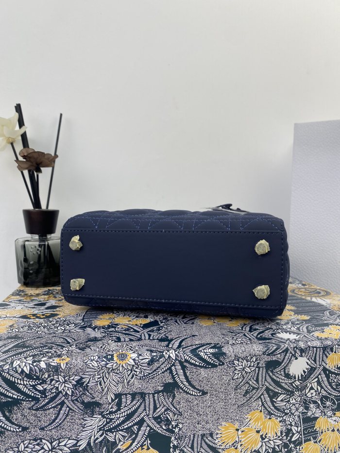 Dior004 22PJ002