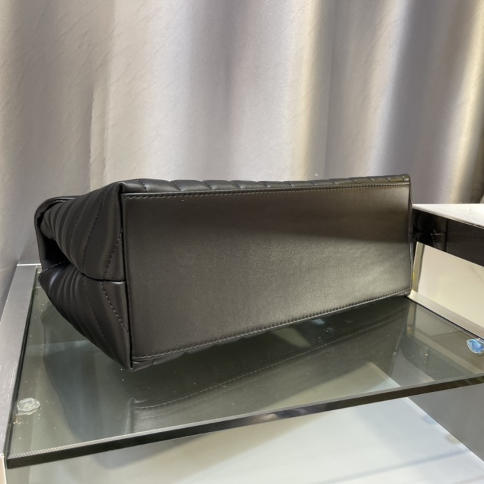 YSL5313LL081
