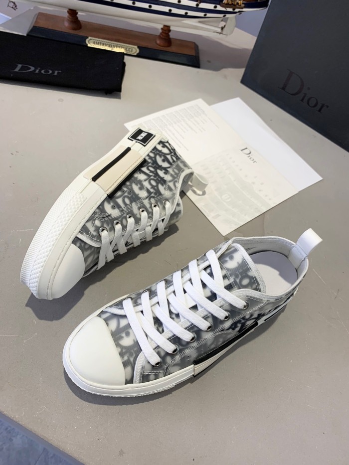 Dior&Kaws帆布鞋072