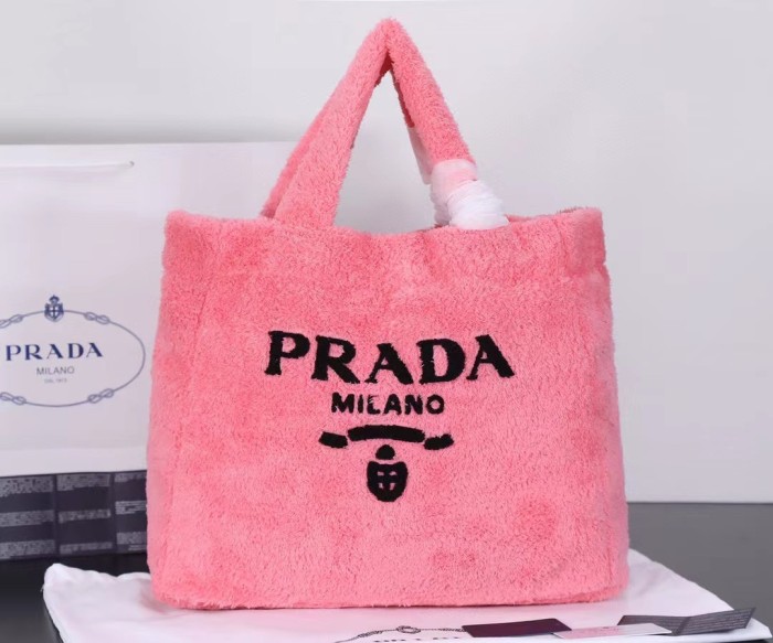 Prada001MQ051
