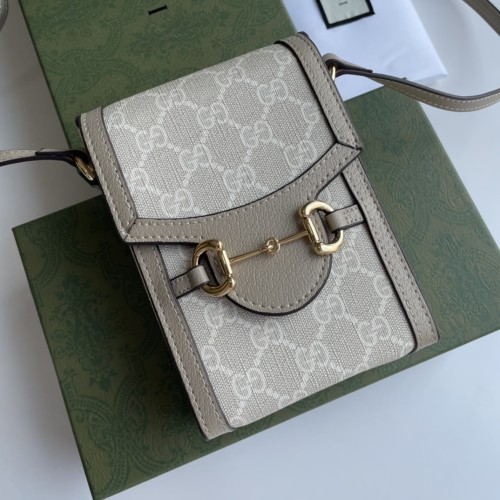 Gucci625615LM011