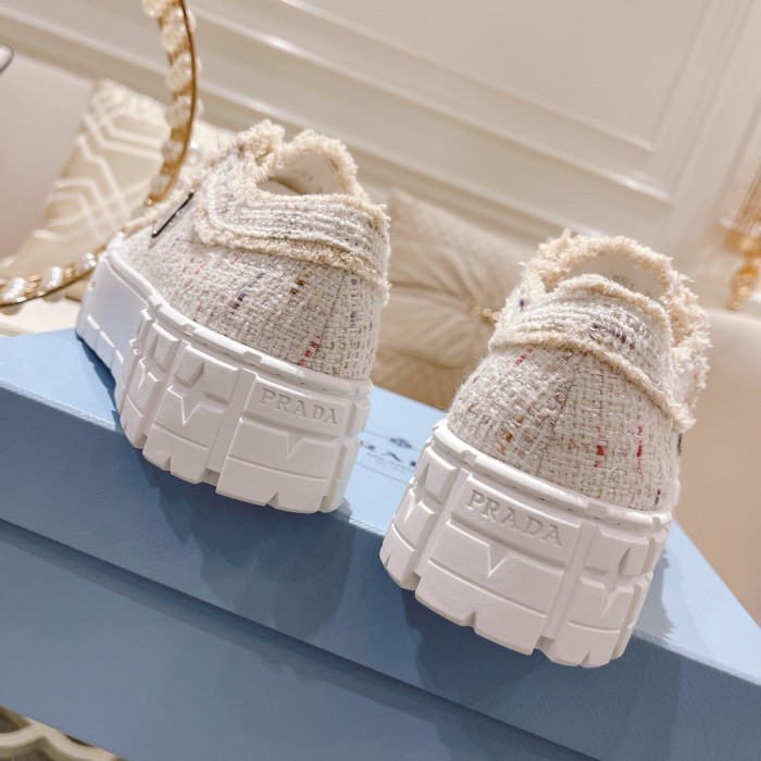 Prada shoes PD003