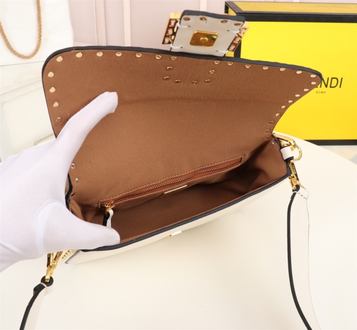 Fendi80012JQE022