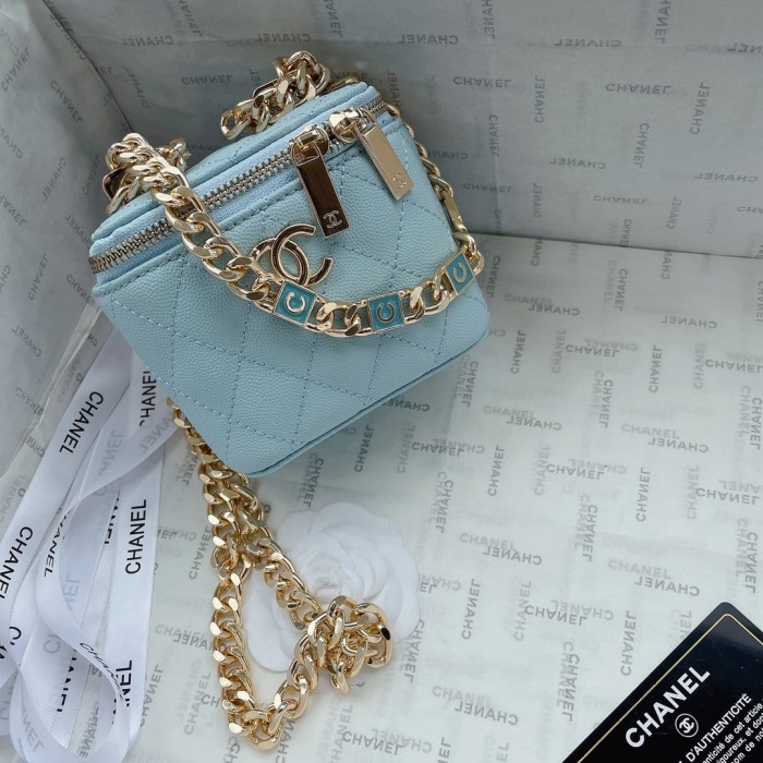 chanel1037PYD561