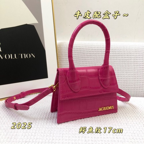 JACQUEMUS2025 22PJ541