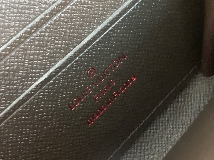 Louis Vuitton ZIPPY COIN PURSE