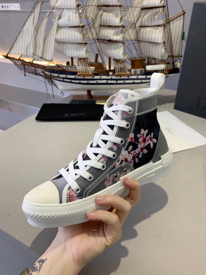 Dior&Kaws帆布鞋072