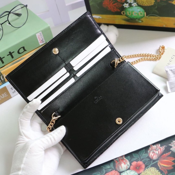 Gucci621892smile021
