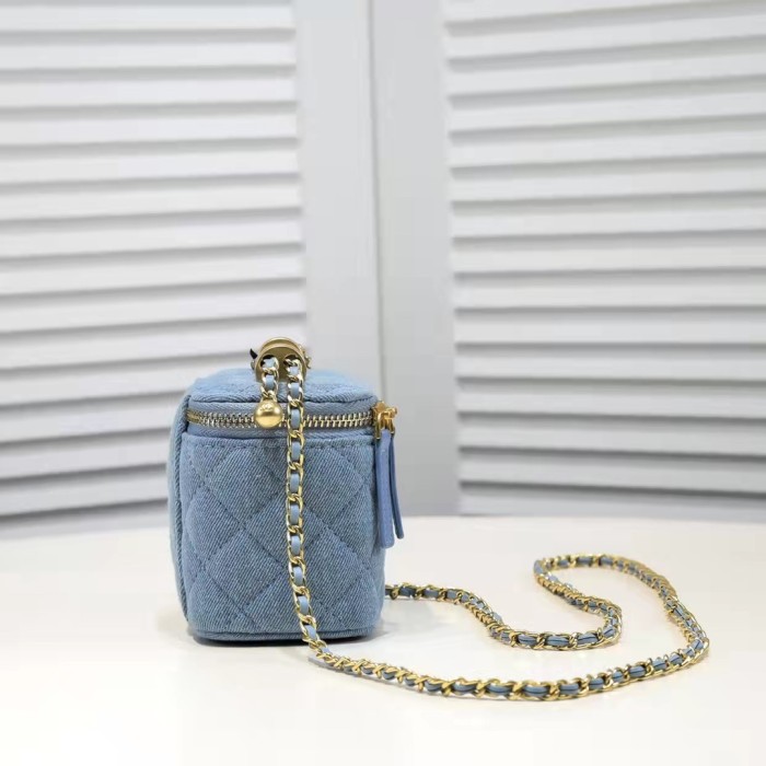 chanel8103PYD031