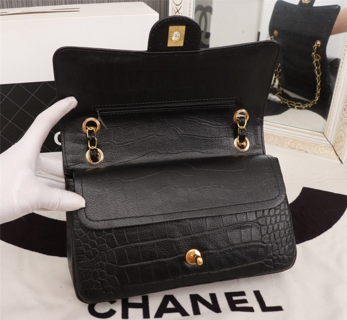 chanel1112PYD042 Crocodile pattern