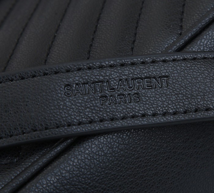 YSL1732LL081
