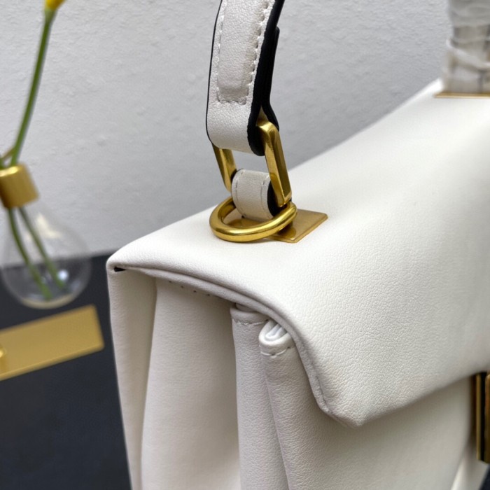 VALENTINO SMALL ONE STUD HANDBAG IN NAPPA LEATHER