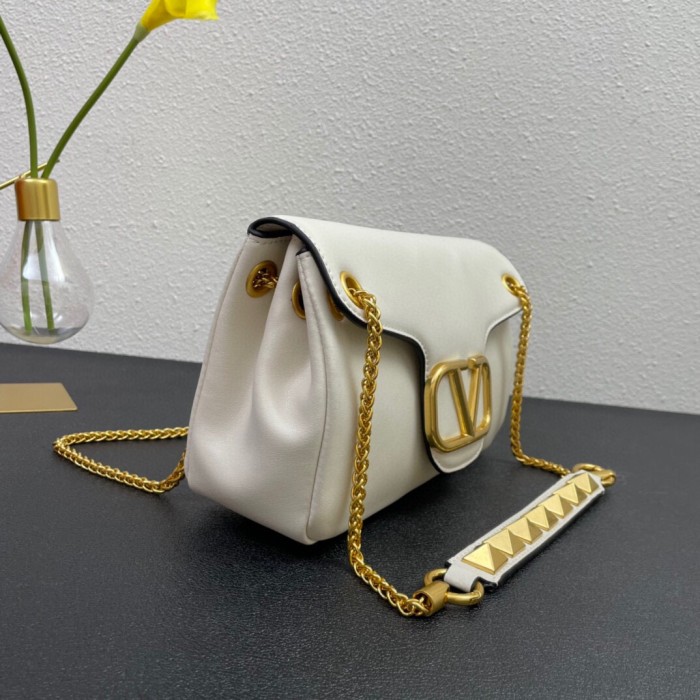 VALENTINO STUD SIGN NAPPA SHOULDER BAG