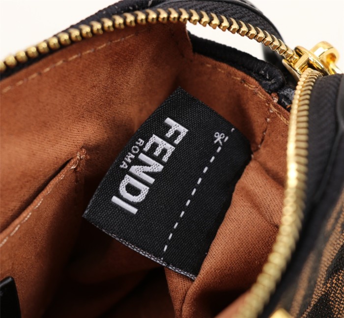 Fendi8839JQE051