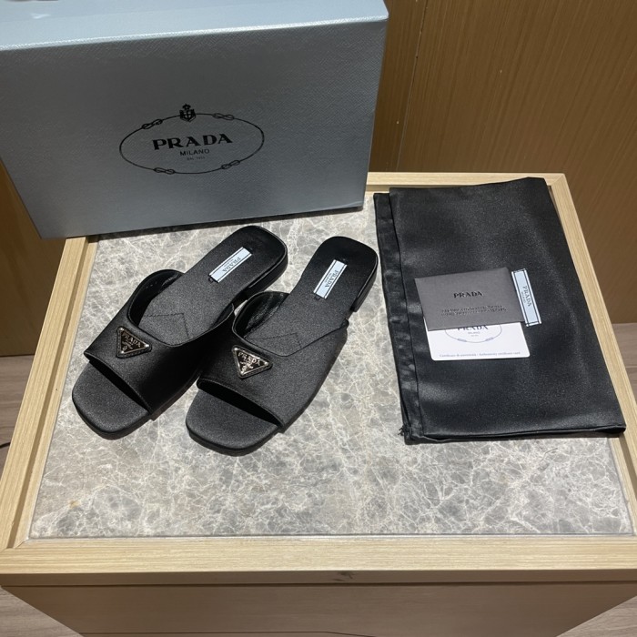 Prada shoes flat bottom 1.5CM sandal 005